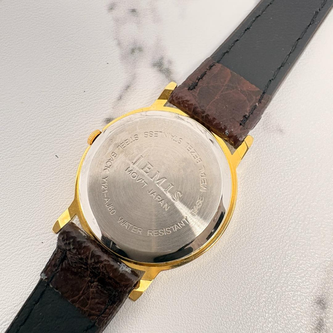 Jemis Analog Quartz Men Watch Gold Tone White Leather Strap