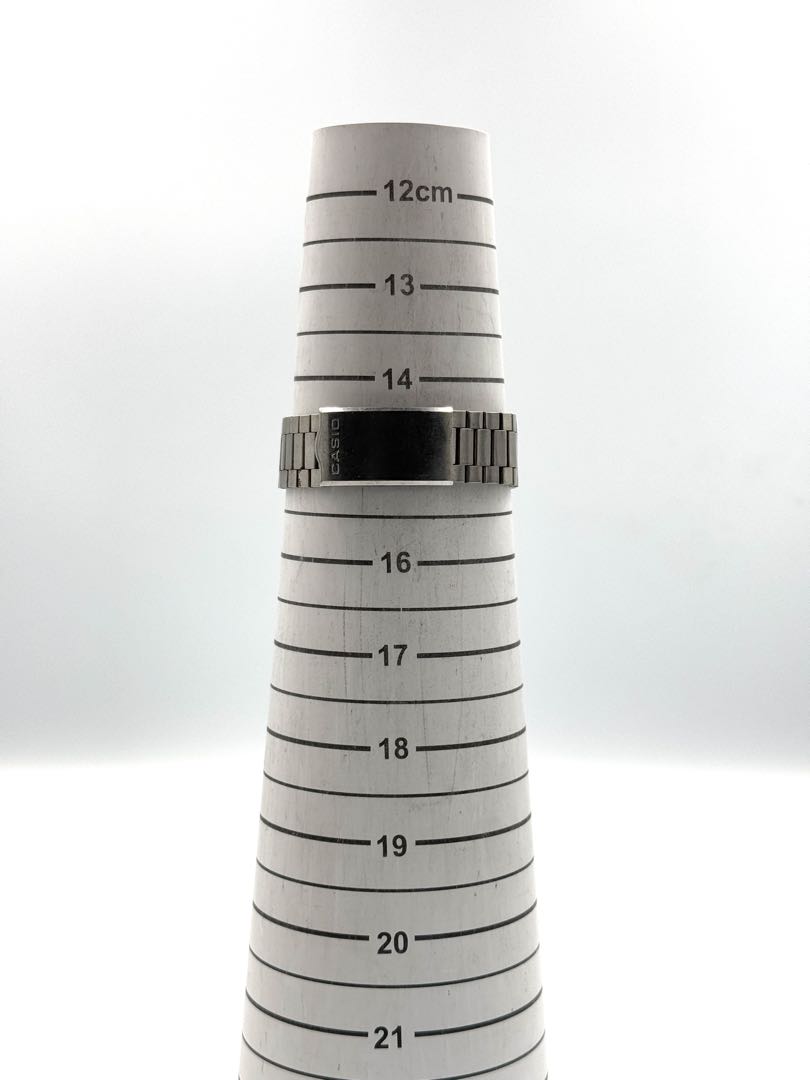 Casio Digital Quartz Unisex Adults Vintage Watch 34Mm Case Stainless Steel - For Parts/Repair