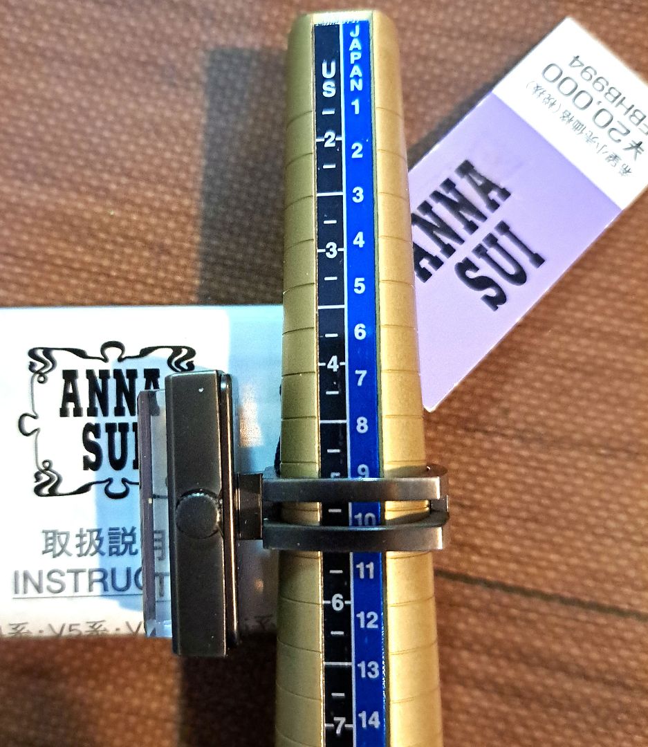 Anna Sui Analog Quartz Women
