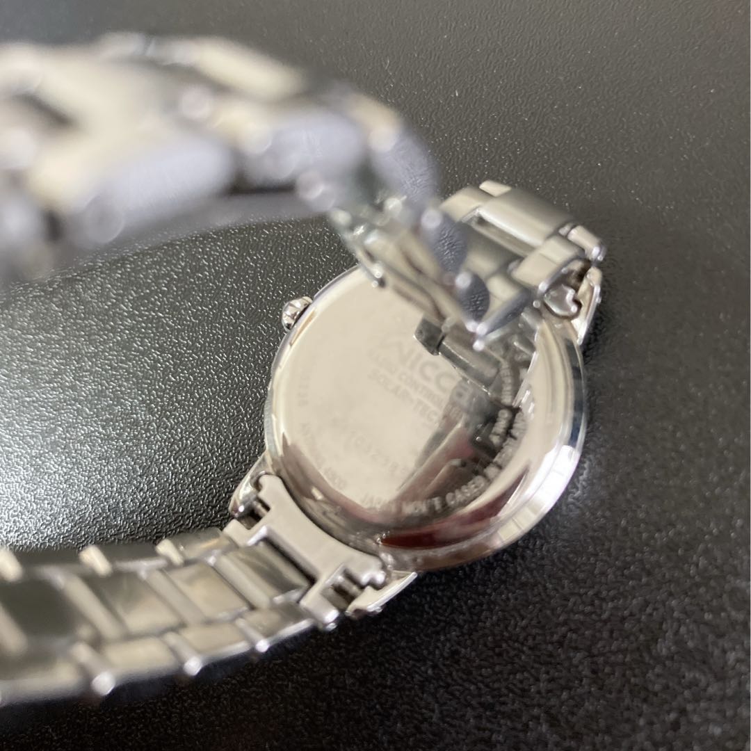 Citizen wicca Analog Solar Women