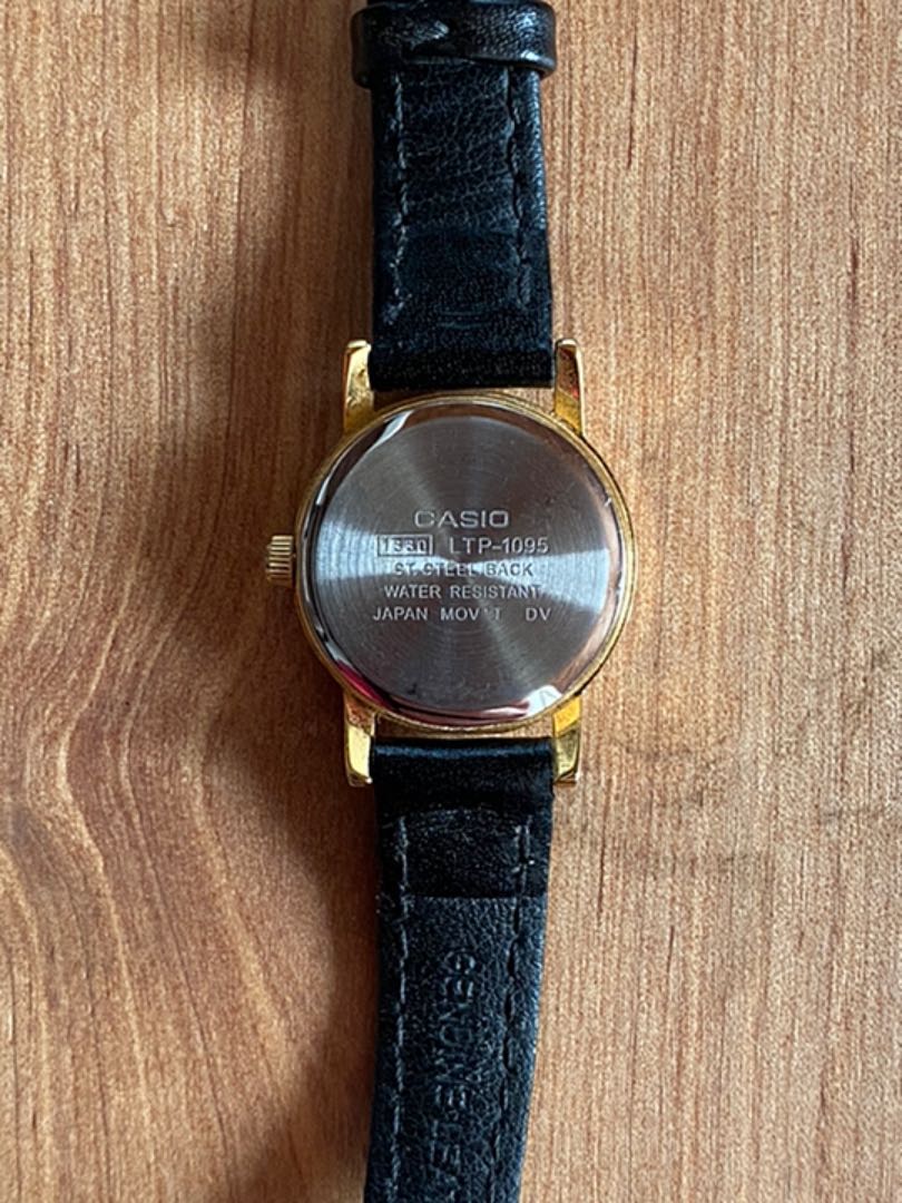 CASIO STANDARD LTP-1095 Analog Quartz Women