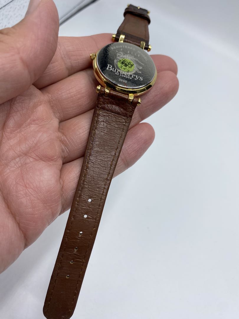 BURBERRY Analog Quartz Men