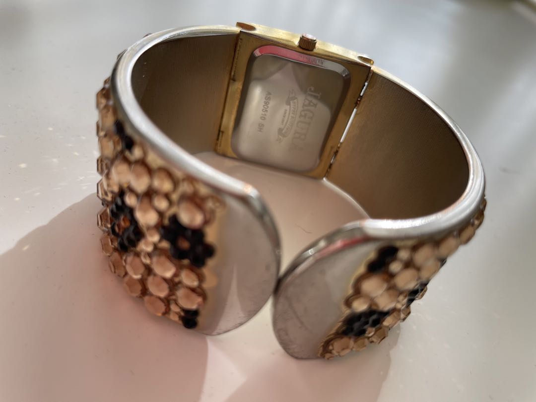 Jaggler Analog Quartz Women