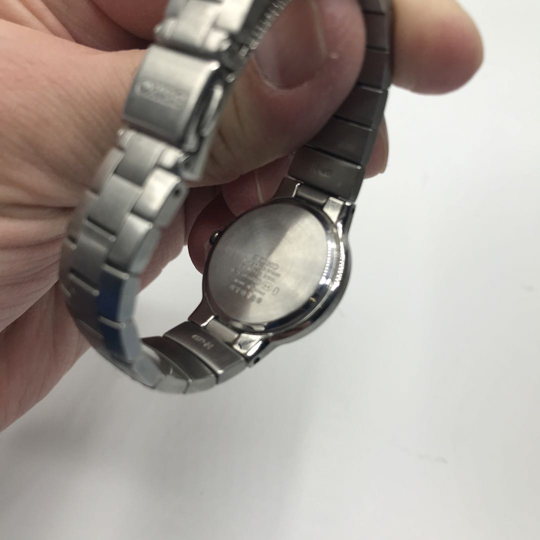 Seiko Analog Quartz Women