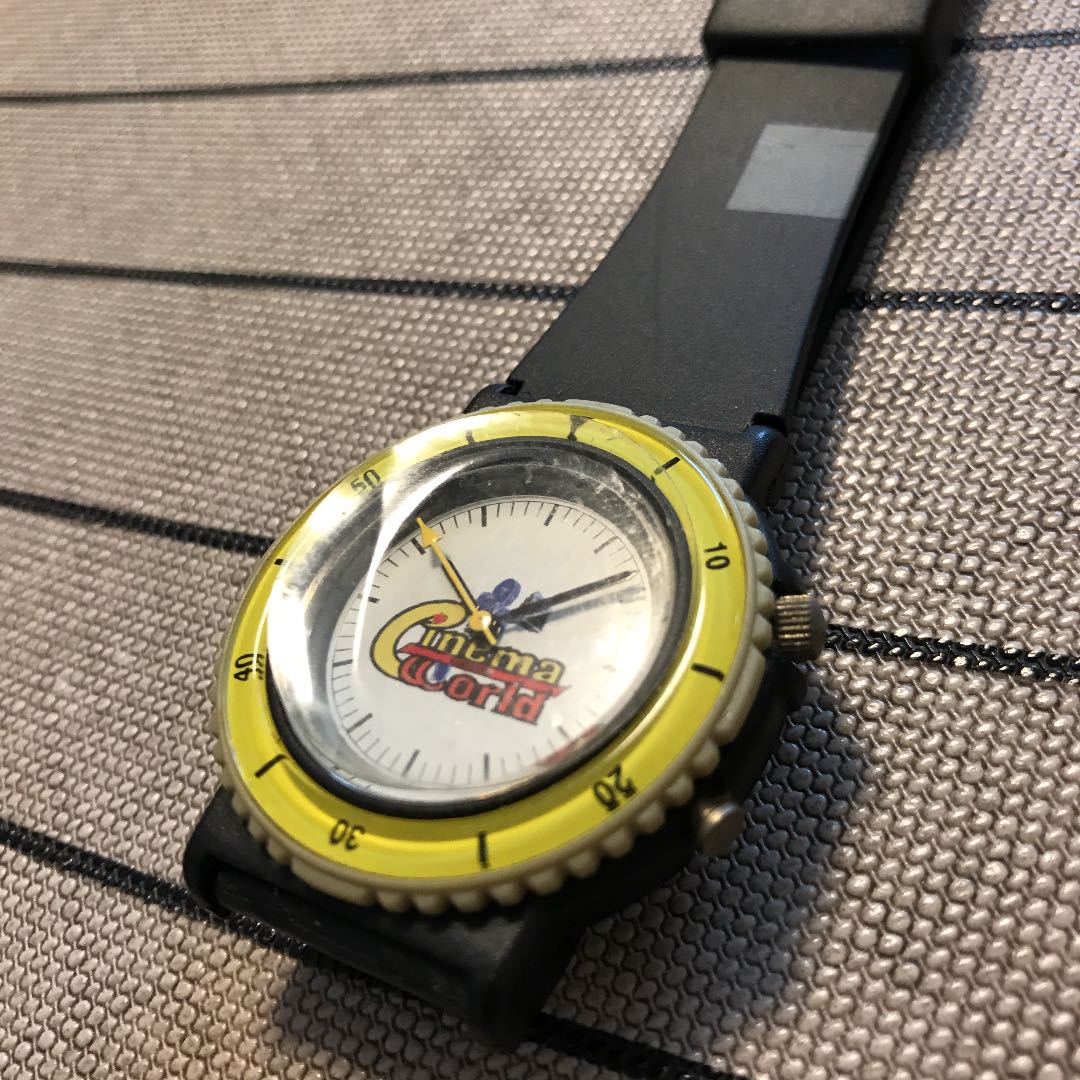 Kamakura Cinema World Analog Quartz Men