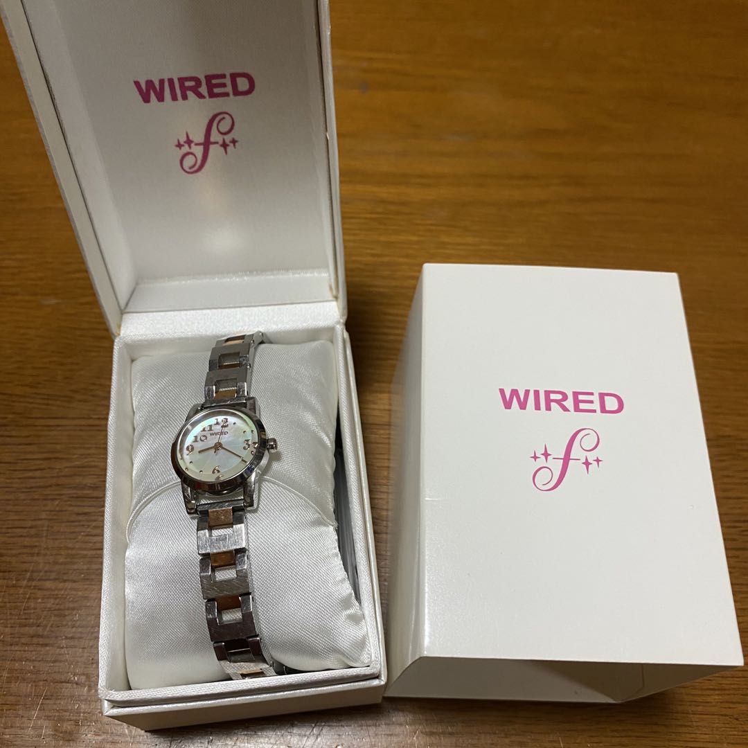 WIRED F Analog Quartz Women