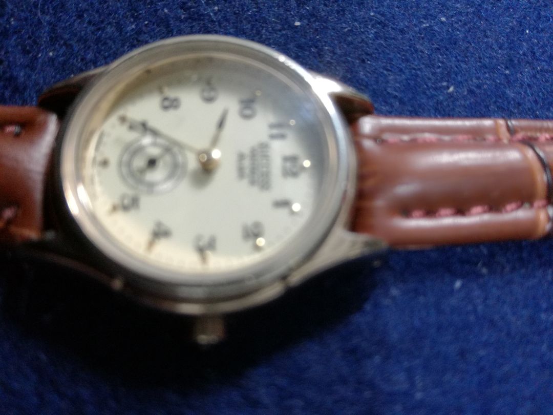 Seiko Alba Success Analog Quartz Women