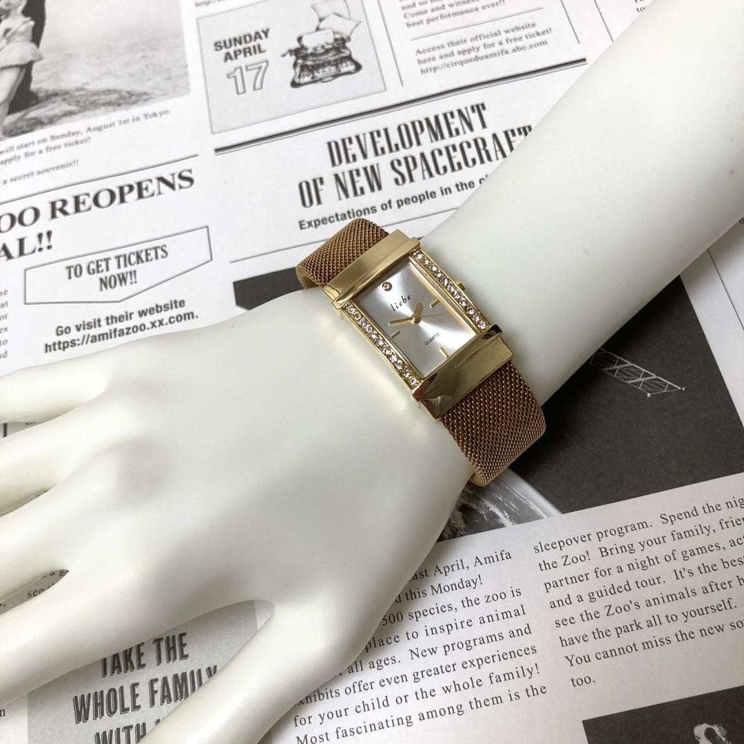 Liebe Analog Quartz Women
