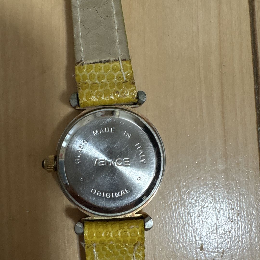 Analog Quartz Women