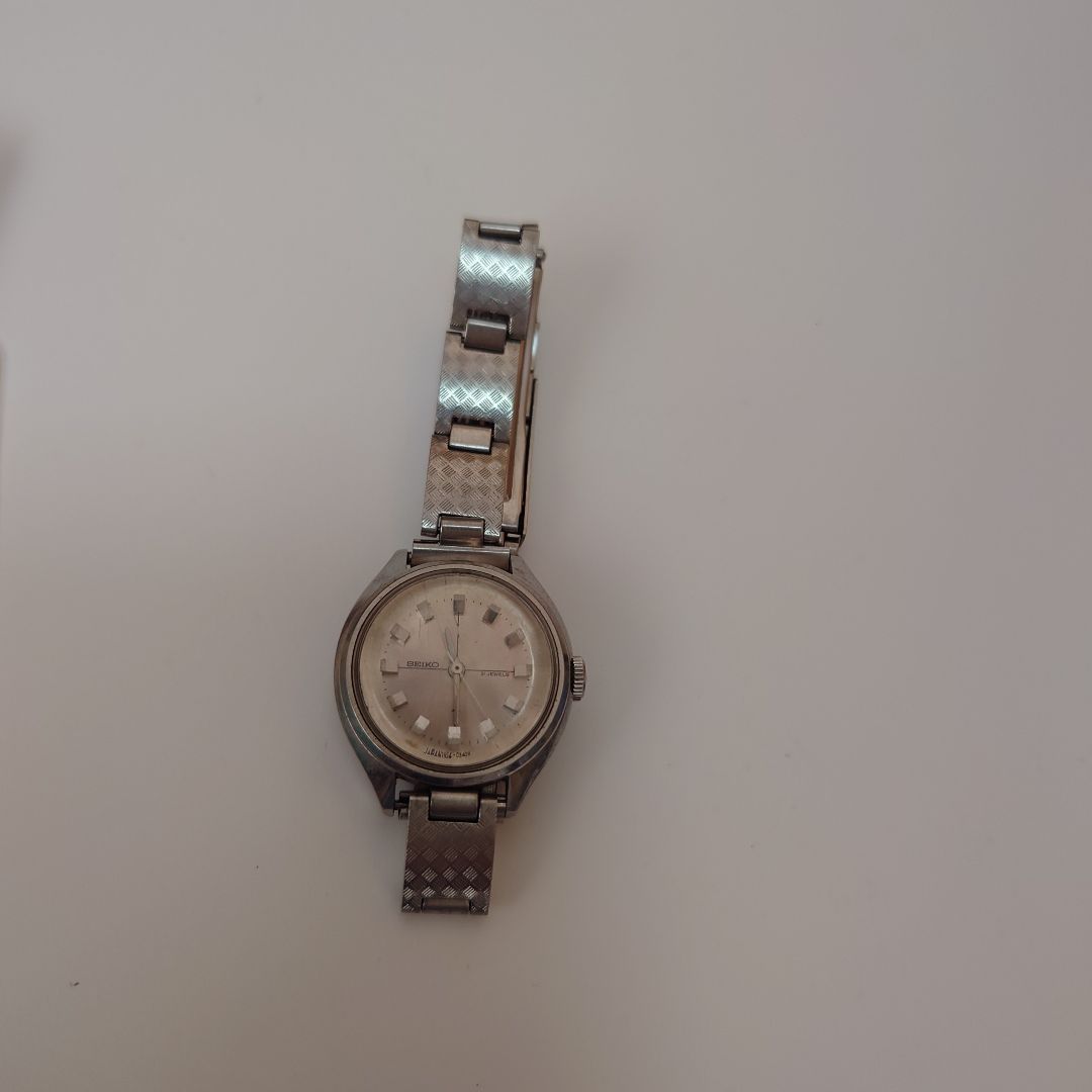 Seiko Analog Mechanical (Manual) Women