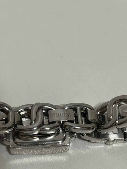 Guess Analog Quartz Women