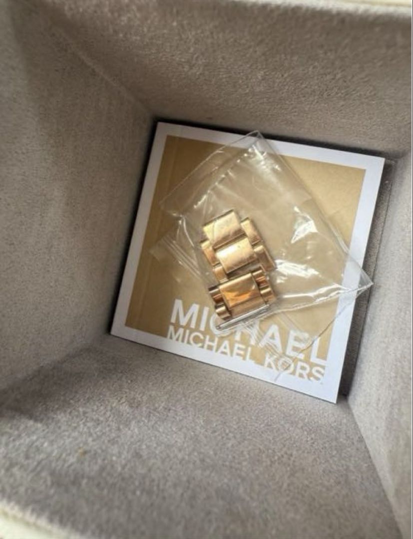Michael Kors MK6352 Analog Quartz Women
