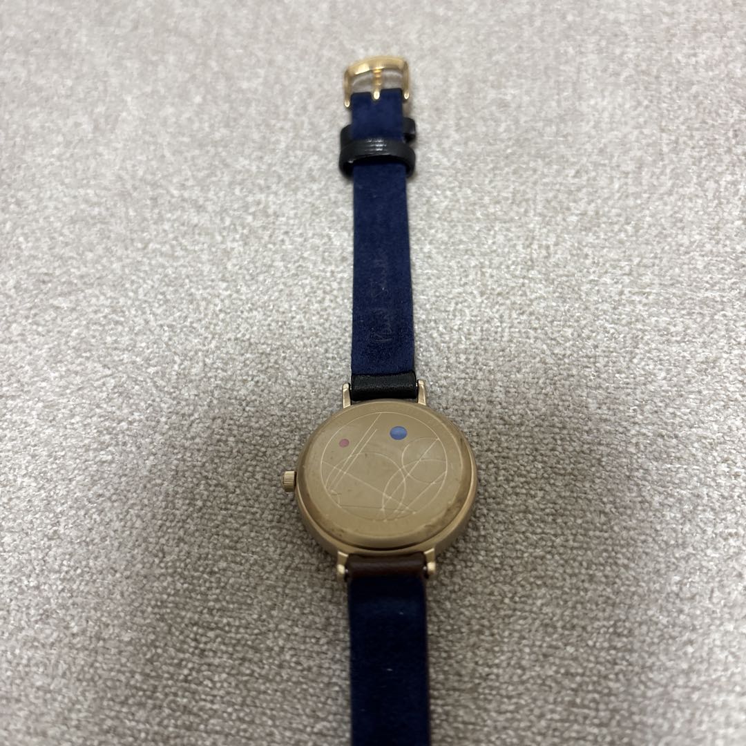 Analog Quartz Women