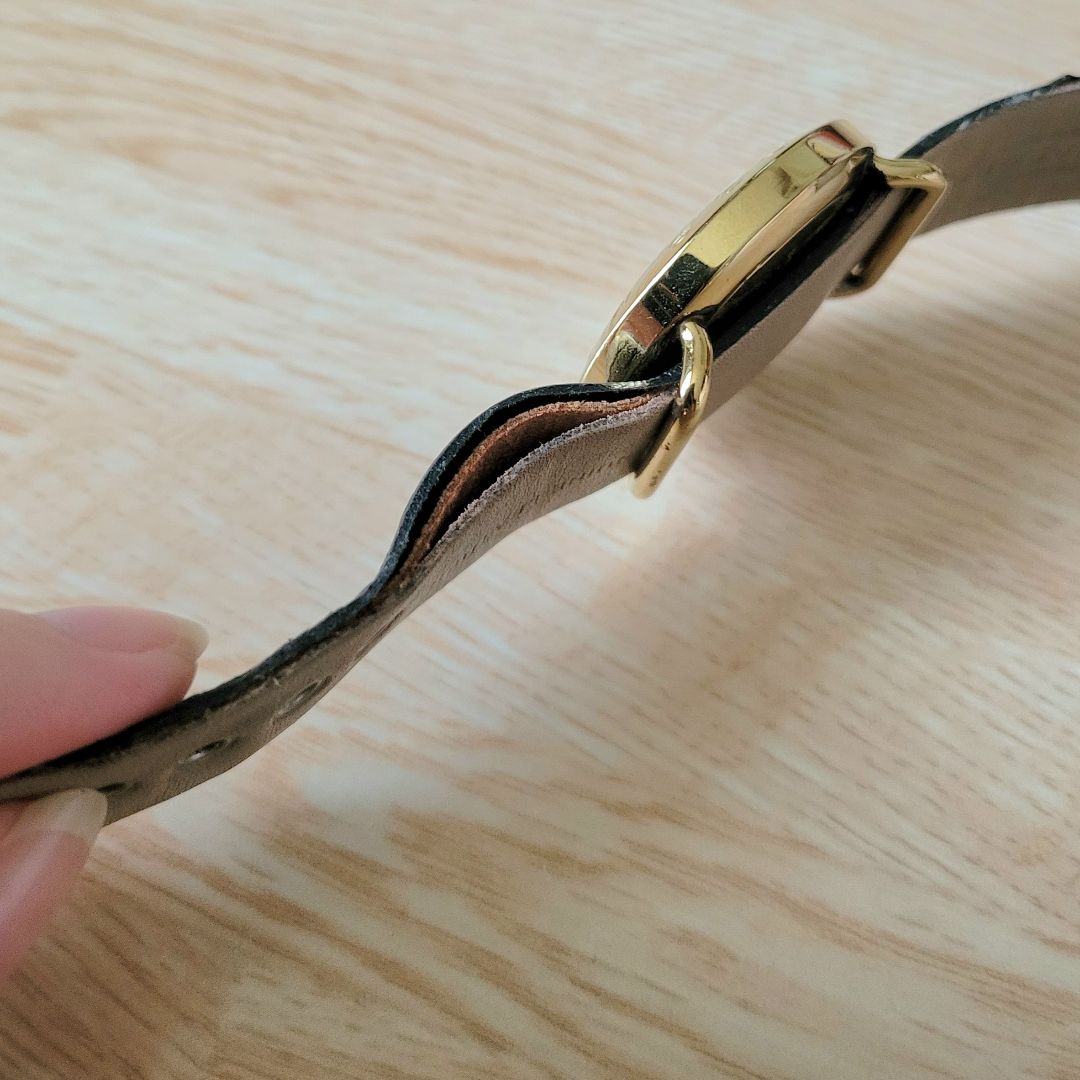 Analog Quartz Women
