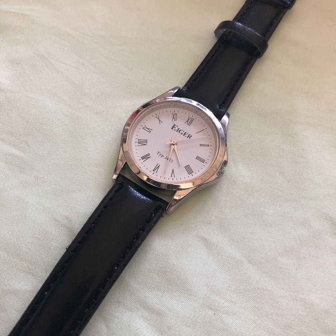 Eiger Analog Quartz Women