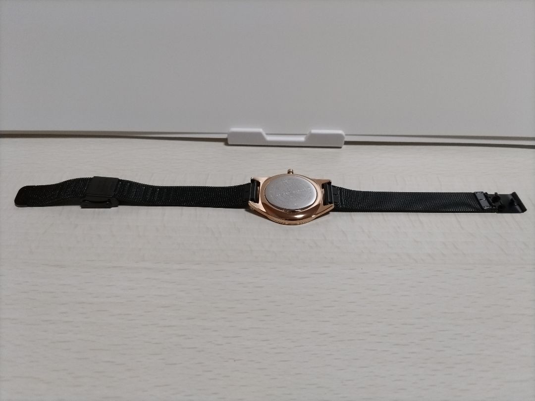 Analog Quartz Women