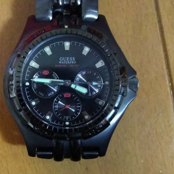 Guess Analog Quartz Men