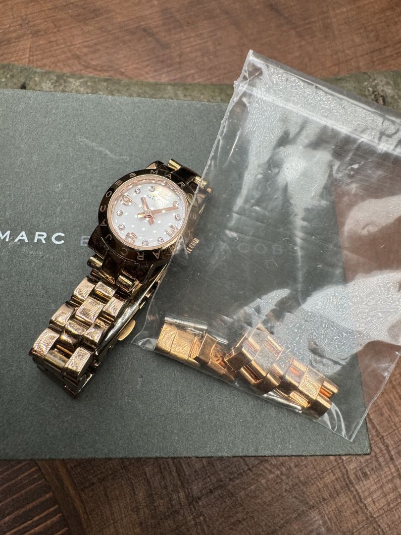 Marc by Jacobs Analog Quartz Women