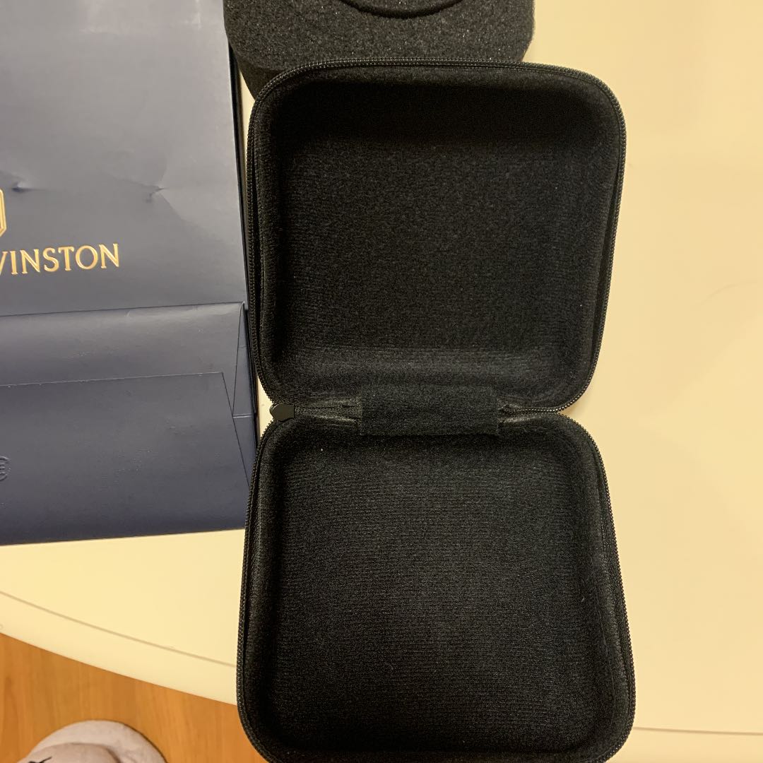 Harry Winston Analog Quartz Women