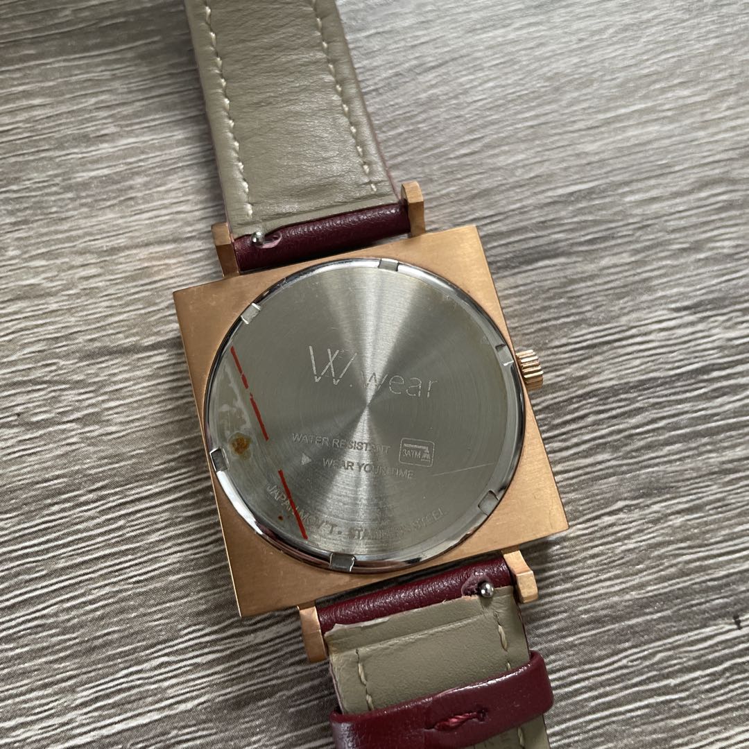 Analog Quartz Women