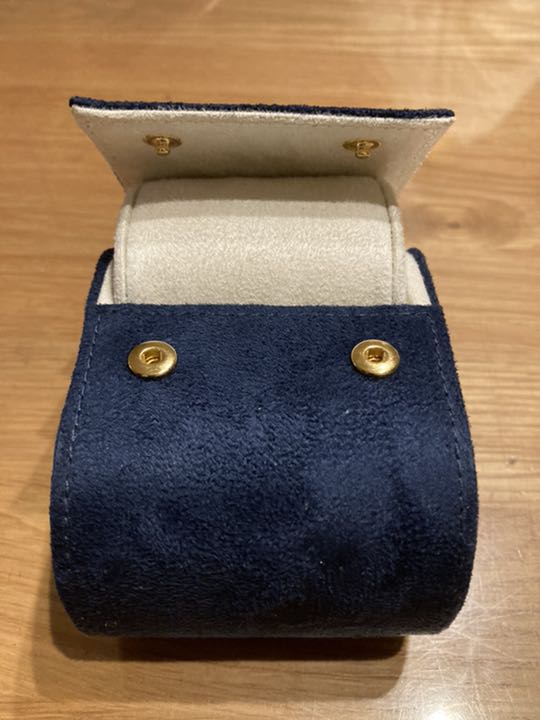 Louis Vuitton Analog Quartz Men