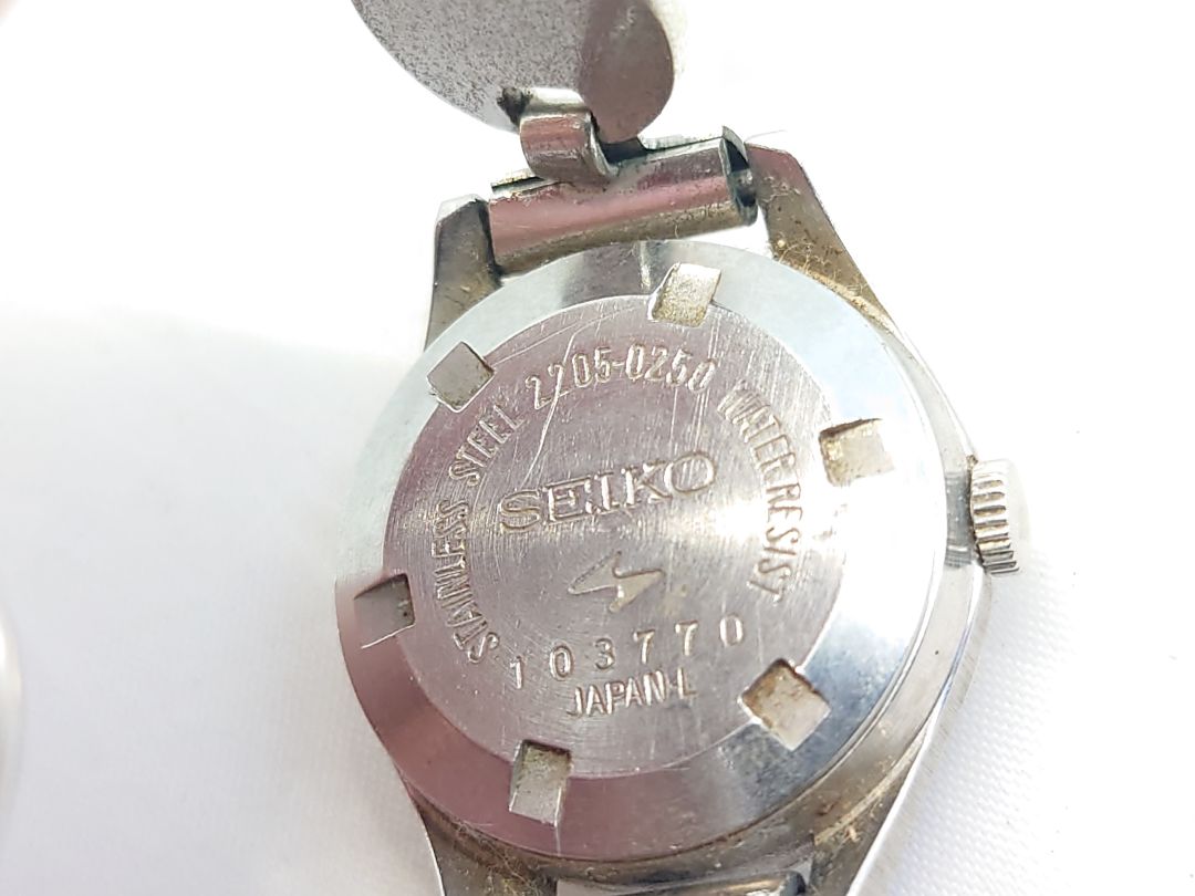 Seiko 2205-0250 Analog Mechanical (Automatic) Women