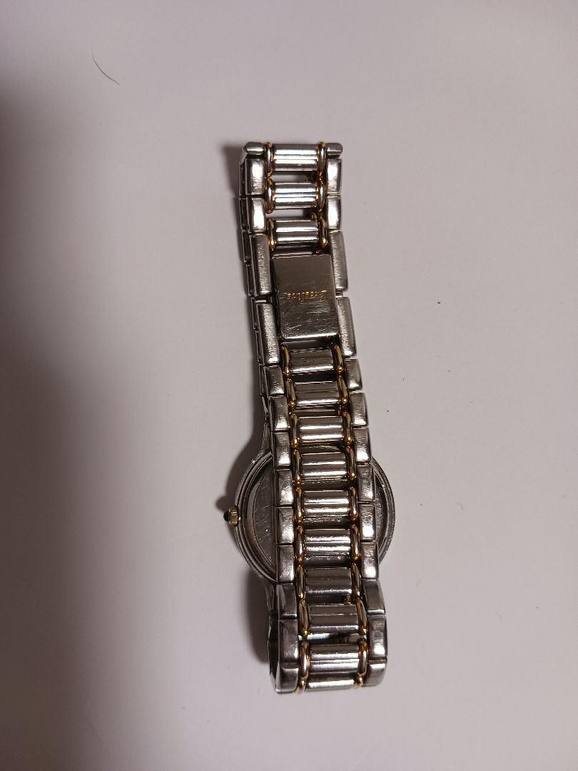 Analog Quartz Women