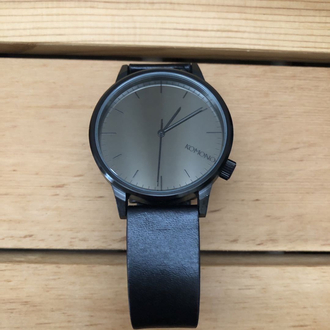 Komono KOM-W2890 Analog Quartz Women