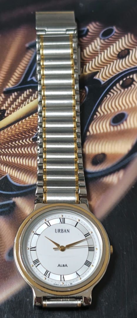 Seiko Roman URBAN V801-0430 Analog Quartz Men