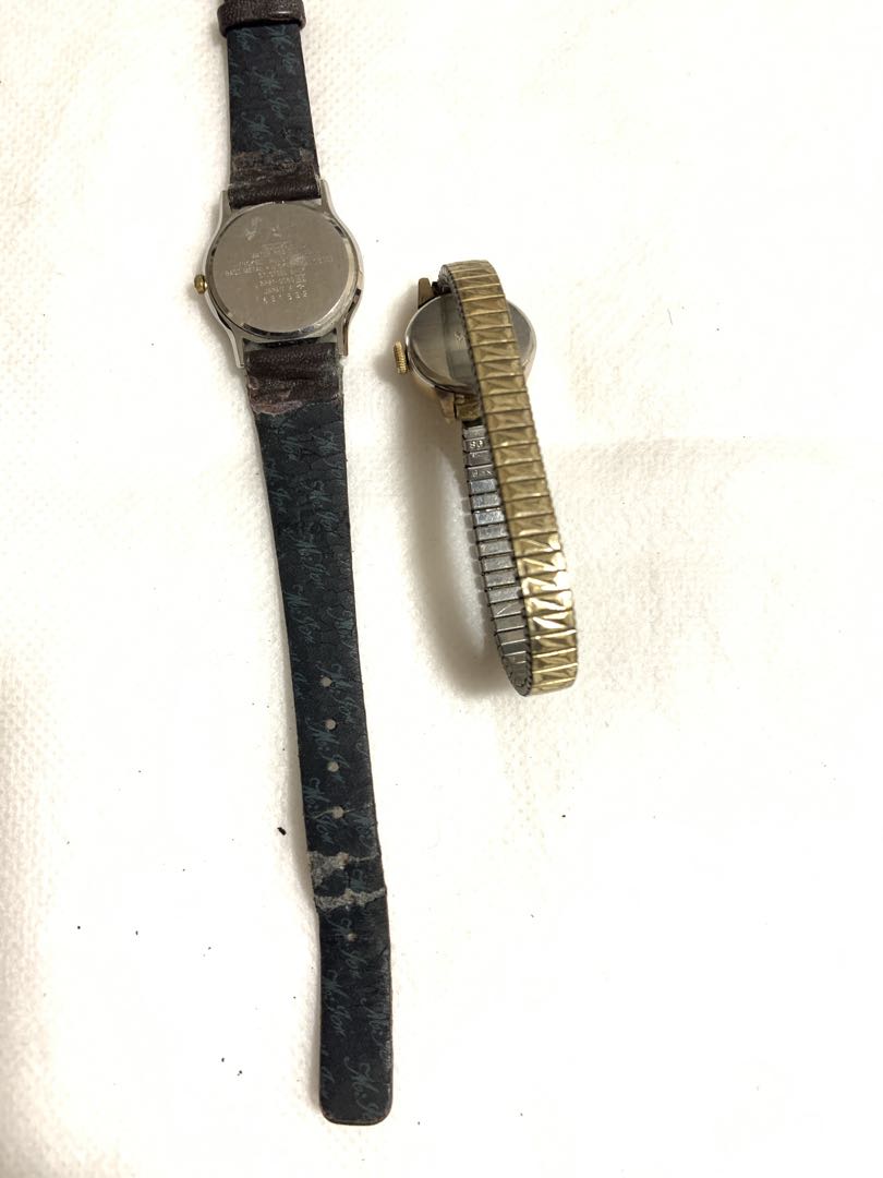 Seiko 2P21-0060 Analog Mechanical (Manual) Women