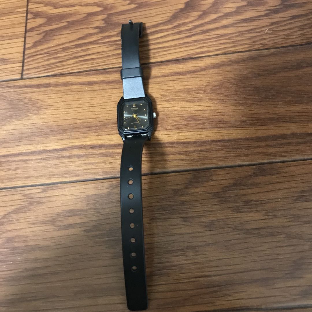 Casio LQ-142 Analog Quartz Women