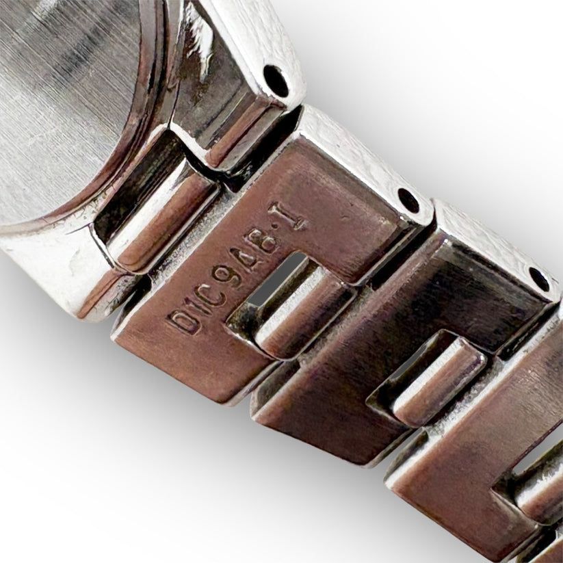 Seiko lk/lukia Analog Quartz Women