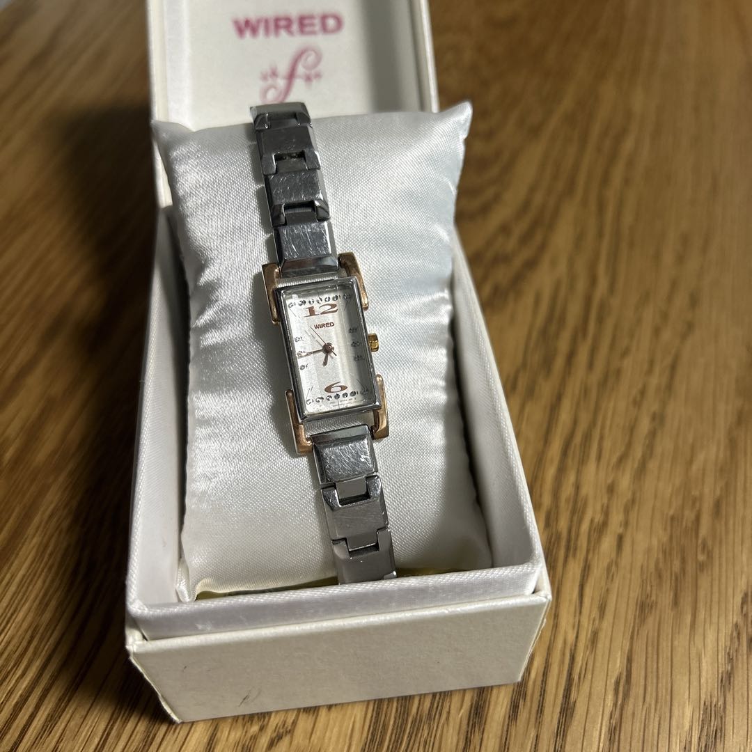 WIRED F Analog Quartz Women