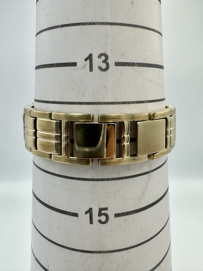 Eddie Bauer Analog Quartz Women Watch Gold Tone