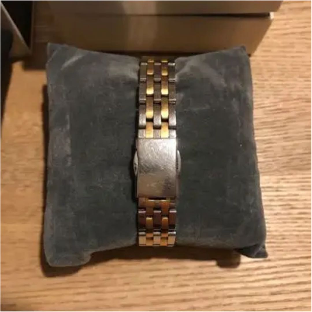 Seiko lk/lukia Analog Quartz Women