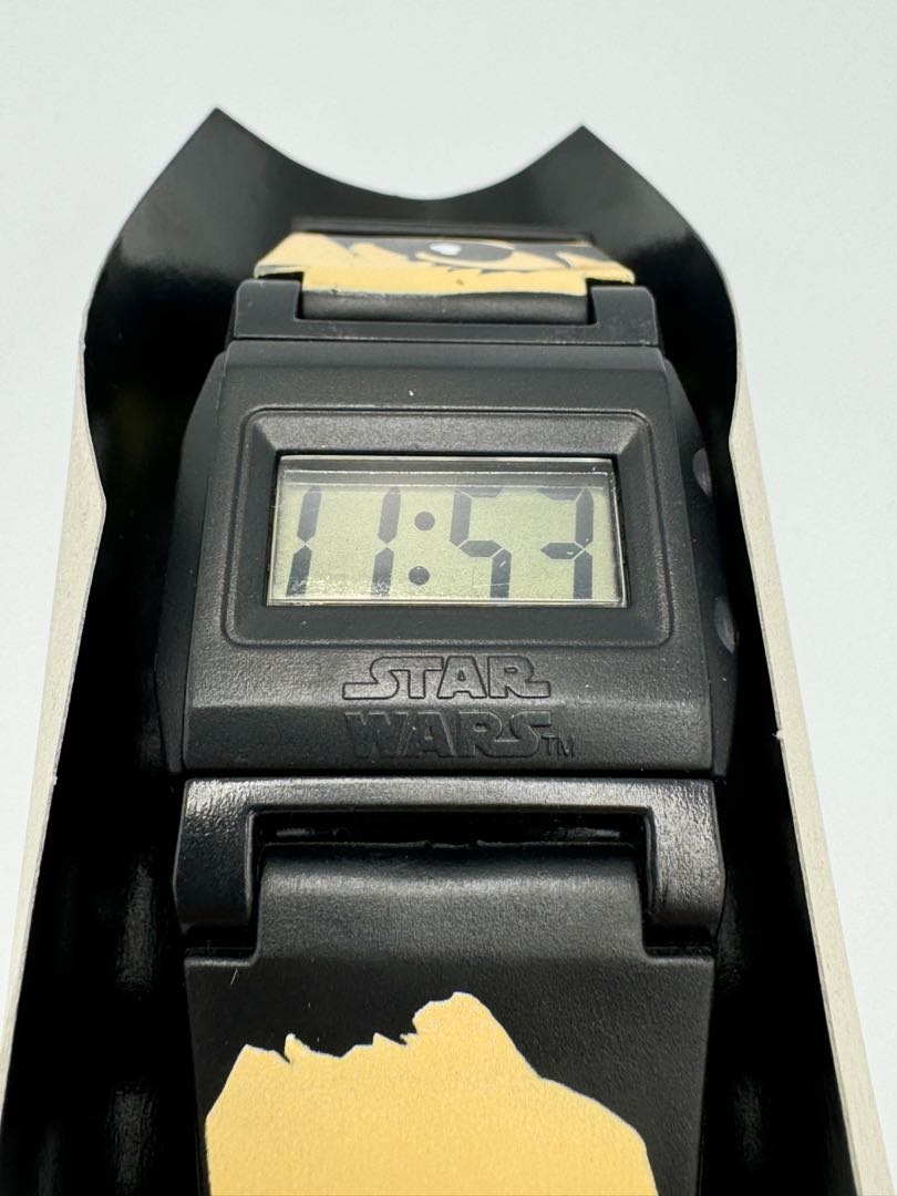 Star Wars Digital Quartz Men Watch With Tin Unused