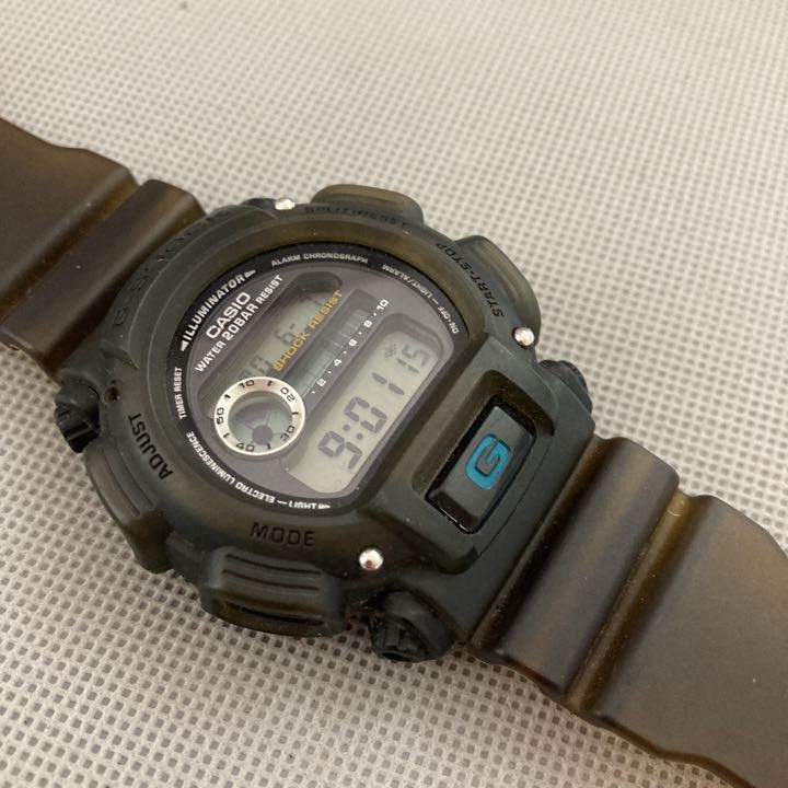 G-Shock DW-9000 Digital Quartz Men