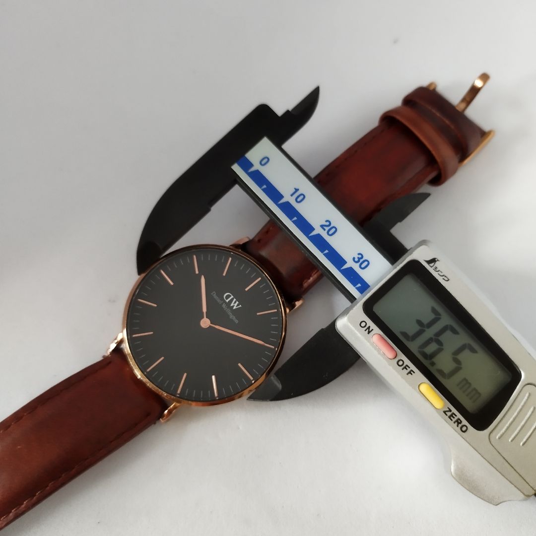 Daniel Wellington Analog Quartz Women