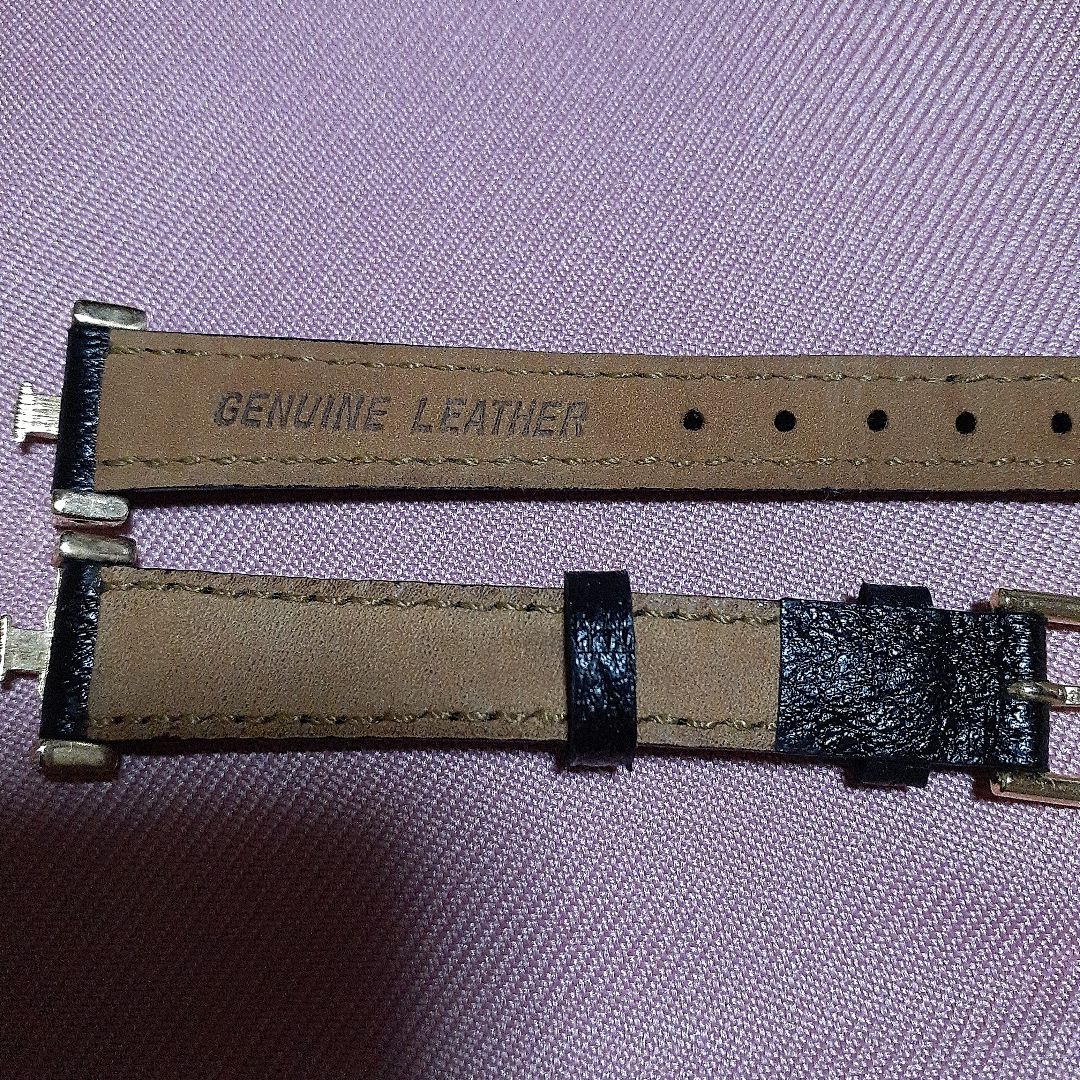 La Tour Eiffel Analog Quartz Women