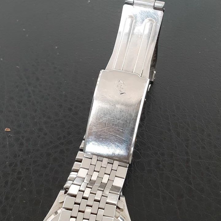Citizen Analog Quartz Men
