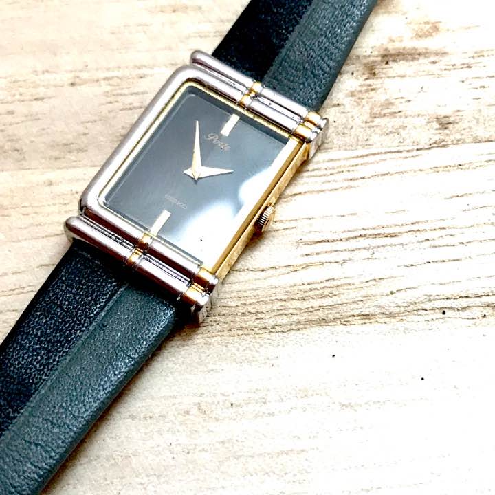 Seiko Analog Quartz Women