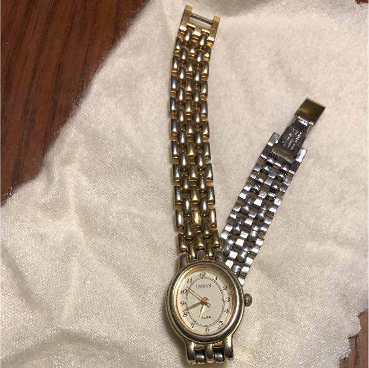 Seiko Alba Analog Quartz Women