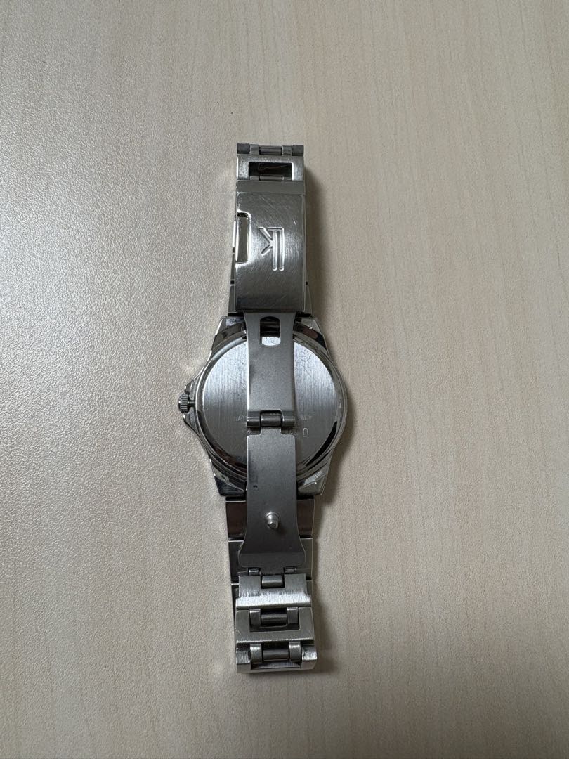 Seiko lk/lukia Analog Quartz Women