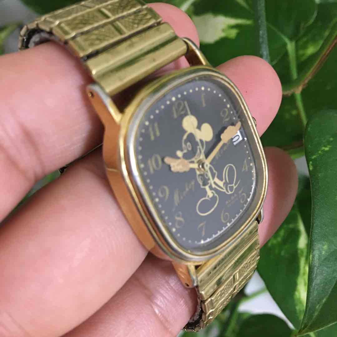 Seiko Alba Disney Analog Quartz Women Rare Retro Mickey Watch