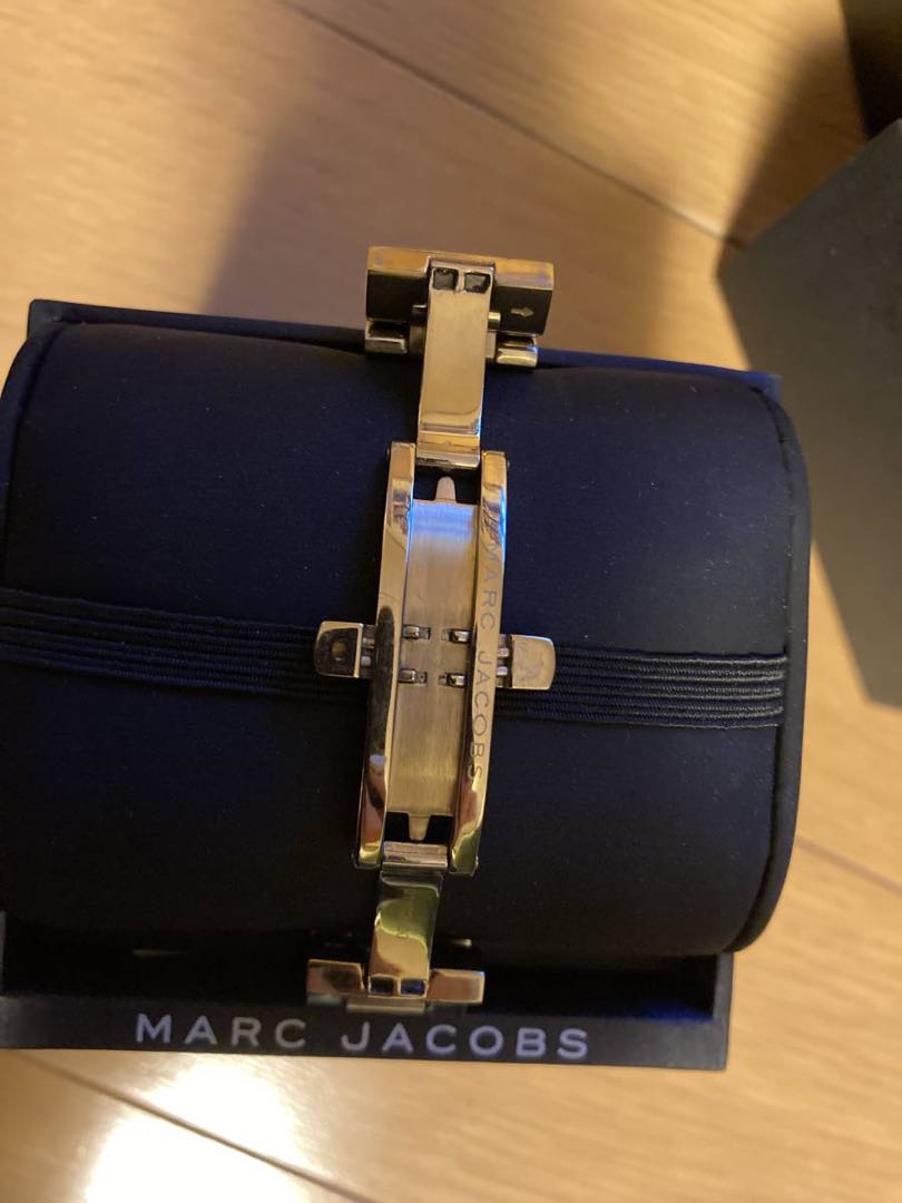 Marc By Jacobs MJ3522 Analog Quartz Women