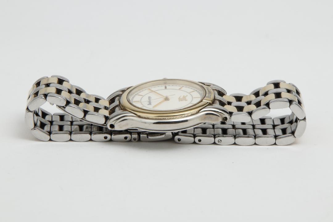 BURBERRY 5530-F52321 Analog Quartz Men