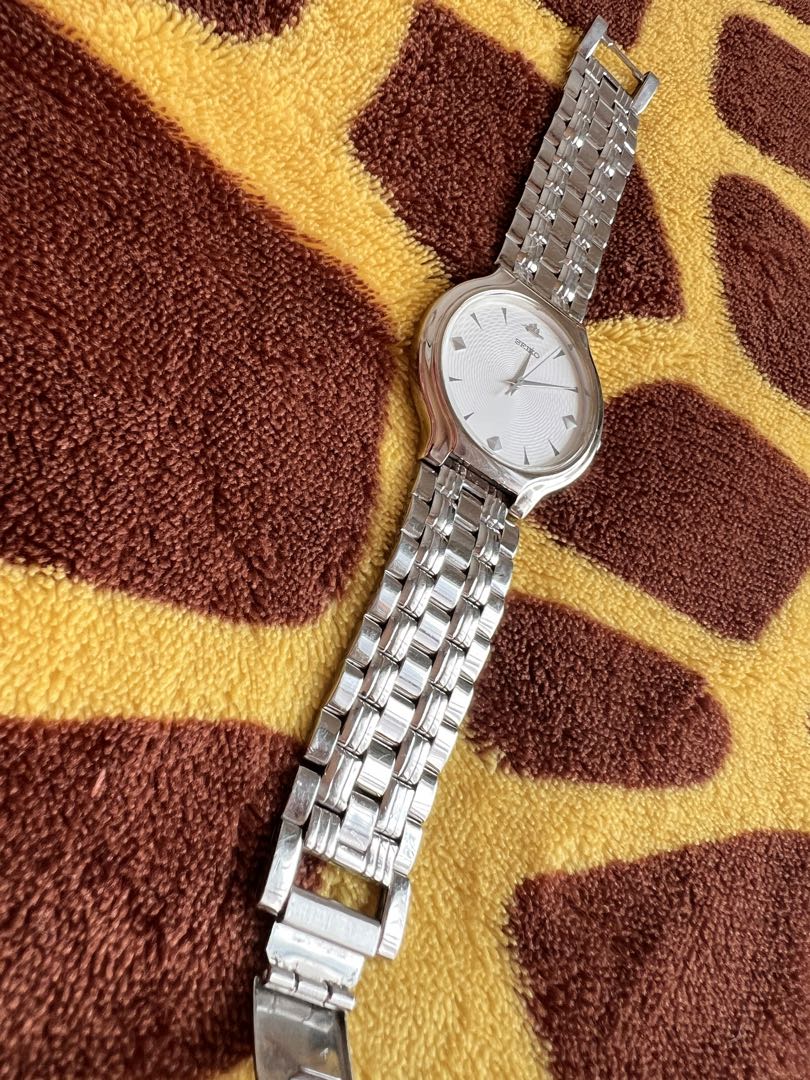 Seiko Analog Quartz Women