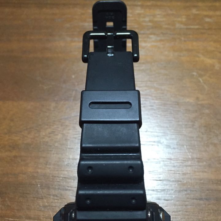 Casio DW-6900G Digital Quartz Men