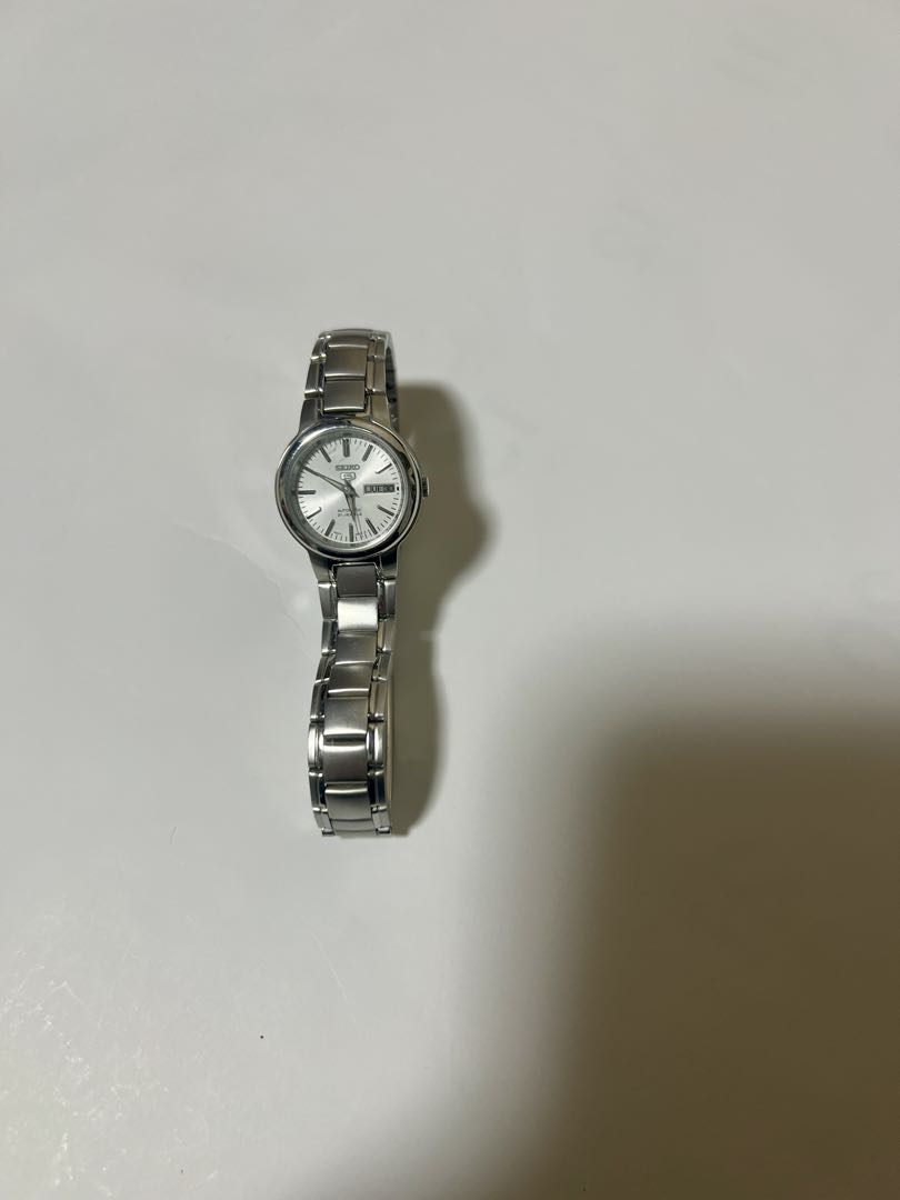 Analog Quartz Women