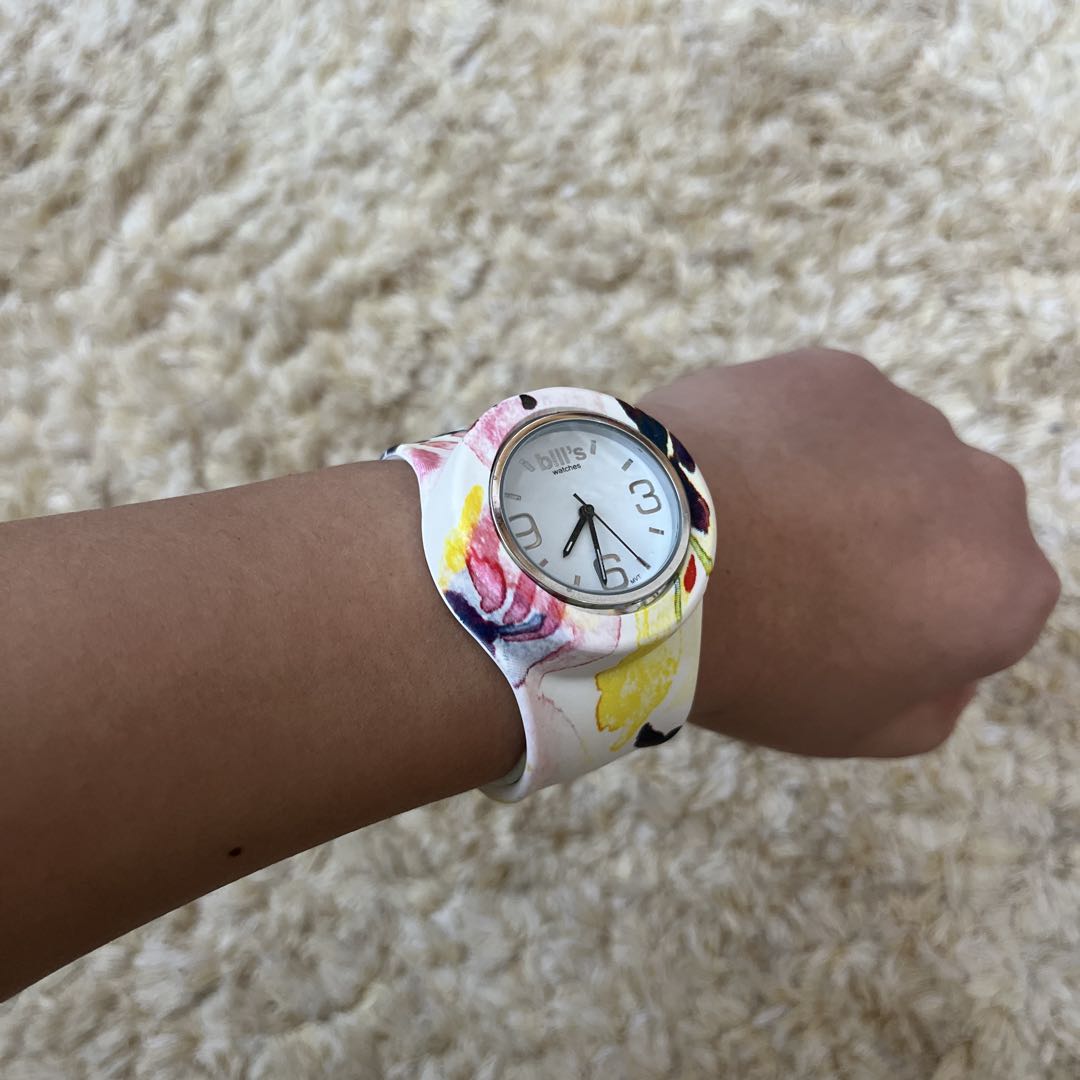 Analog Quartz Women